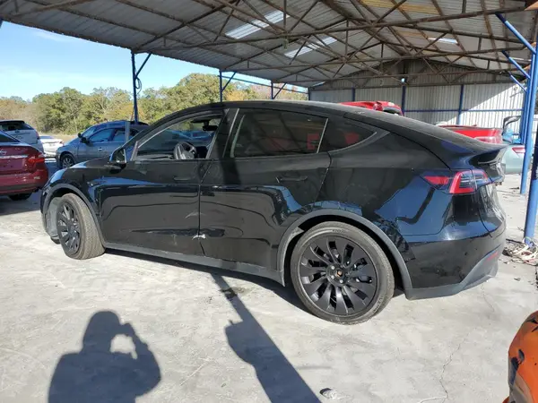 5YJYGDEE8MF172956 2021 TESLA MODEL Y - Image 2