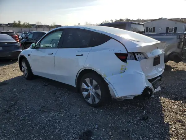 5YJYGDEE8MF178823 2021 TESLA MODEL Y - Image 2