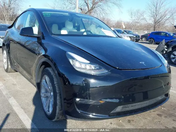 5YJYGDEE8MF183410 2021 TESLA MODEL Y - Image 1