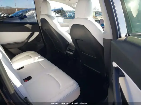 5YJYGDEE8MF183410 2021 TESLA MODEL Y - Image 8