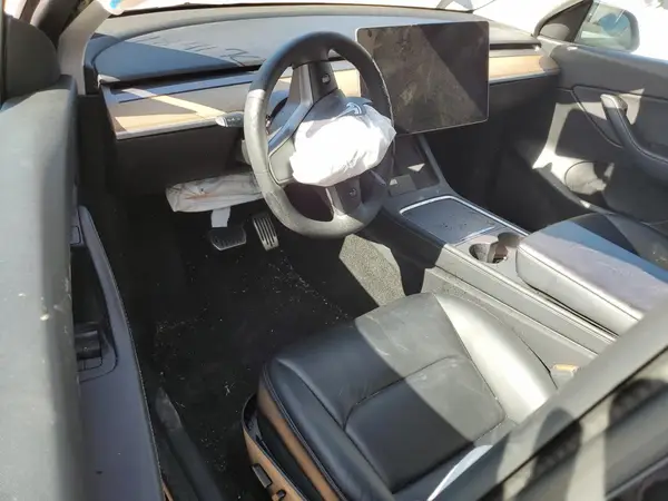 5YJYGDEE8MF184170 2021 TESLA MODEL Y - Image 8