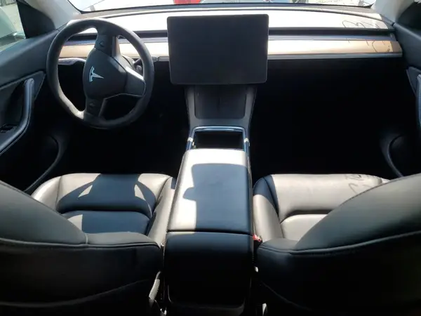 5YJYGDEE8MF190163 2021 TESLA MODEL Y - Image 8