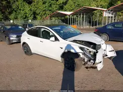 5YJYGDEE8MF199767 2021 TESLA MODEL Y