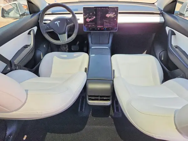 5YJYGDEE8MF201369 2021 TESLA MODEL Y - Image 8
