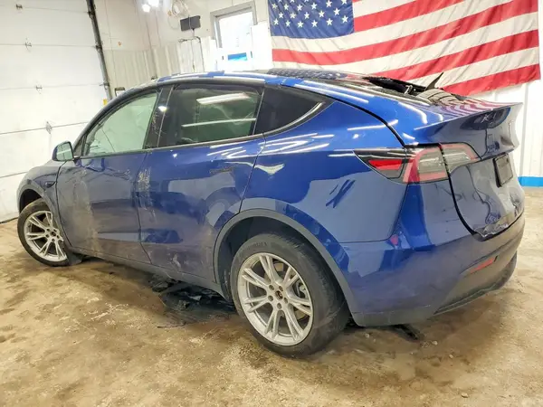 5YJYGDEE8MF203736 2021 TESLA MODEL Y - Image 2