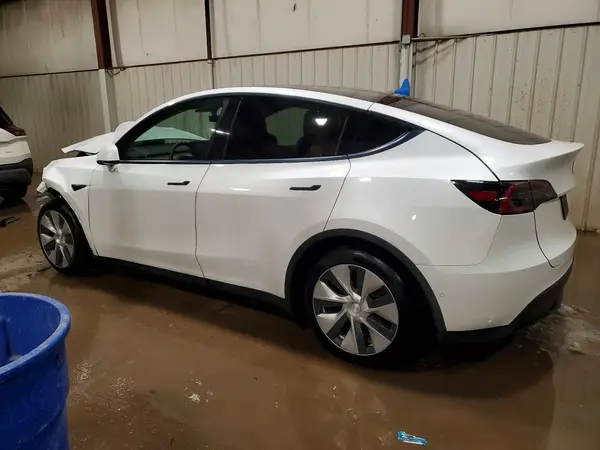 5YJYGDEE8MF208161 2021 TESLA MODEL Y - Image 2