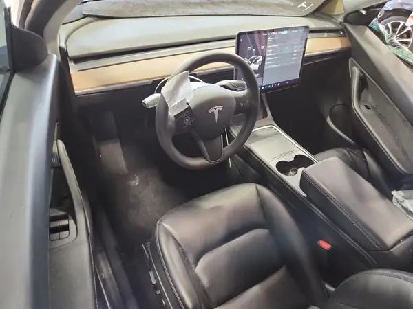 5YJYGDEE8MF211058 2021 TESLA MODEL Y - Image 8