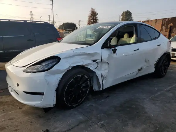 5YJYGDEE8MF213022 2021 TESLA MODEL Y - Image 1