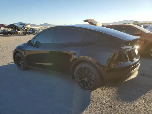 5YJYGDEE8MF213652 2021 TESLA MODEL Y - Image 2