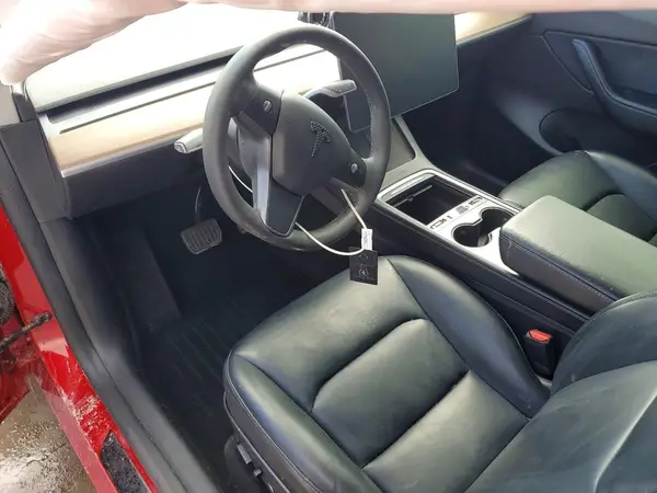 5YJYGDEE8MF217555 2021 TESLA MODEL Y - Image 8