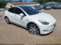 5YJYGDEE8MF222786 2021 TESLA MODEL Y