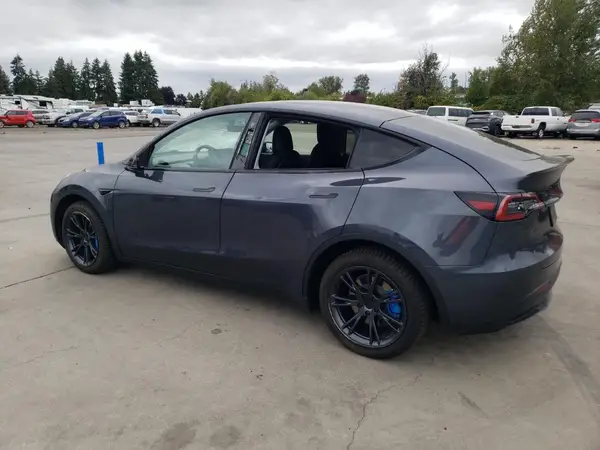 5YJYGDEE8MF229950 2021 TESLA MODEL Y - Image 2