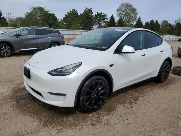 5YJYGDEE8MF233884 2021 TESLA MODEL Y - Image 1
