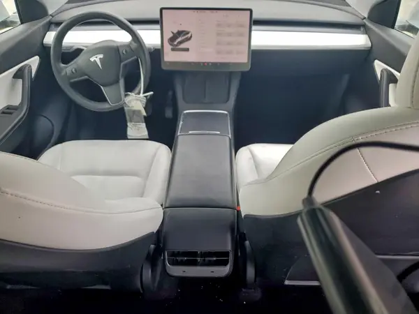 5YJYGDEE8MF244173 2021 TESLA MODEL Y - Image 8