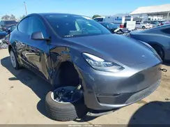 5YJYGDEE8MF245985 2021 TESLA MODEL Y