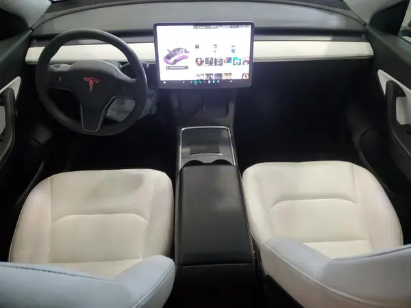 5YJYGDEE8MF252824 2021 TESLA MODEL Y - Image 8