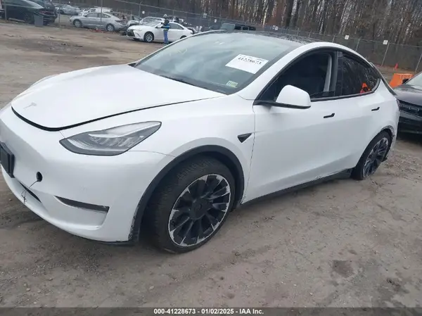 5YJYGDEE8MF259076 2021 TESLA MODEL Y - Image 2
