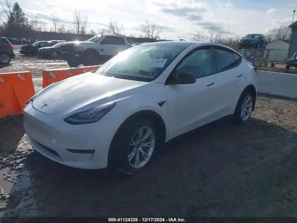 5YJYGDEE8MF263676 2021 TESLA MODEL Y - Image 2