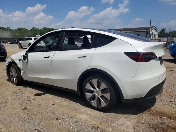 5YJYGDEE8MF265685 2021 TESLA MODEL Y - Image 2