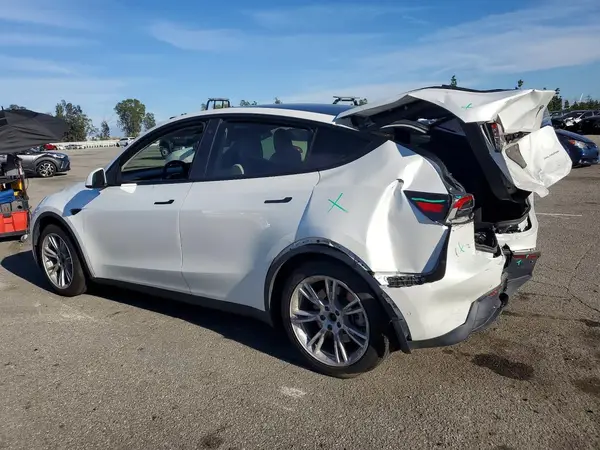 5YJYGDEE8MF269154 2021 TESLA MODEL Y - Image 2