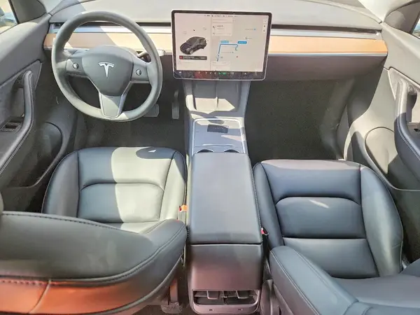 5YJYGDEE8MF272636 2021 TESLA MODEL Y - Image 8
