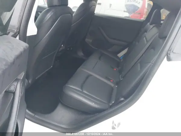 5YJYGDEE8MF300242 2021 TESLA MODEL Y - Image 8