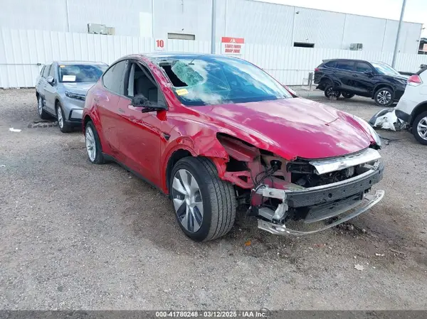 5YJYGDEE9LF009957 2020 TESLA MODEL Y - Image 1