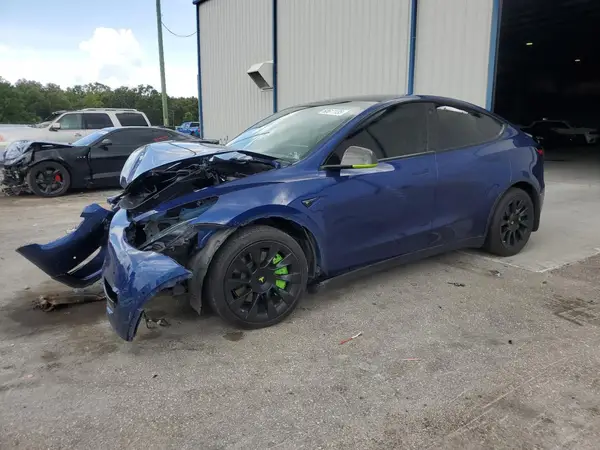 5YJYGDEE9LF012681 2020 TESLA MODEL Y - Image 1