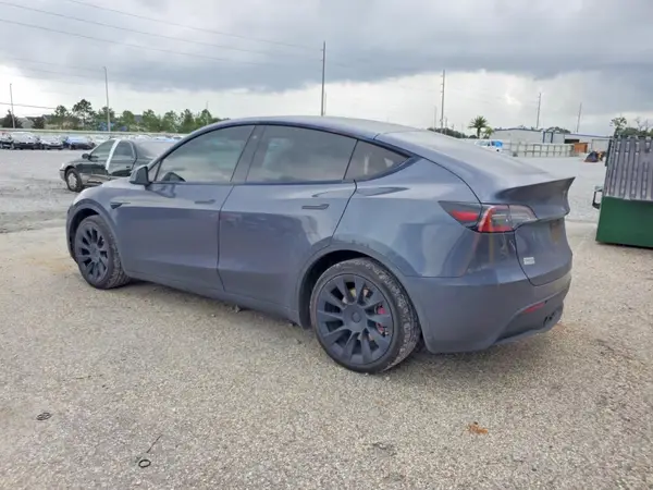 5YJYGDEE9LF012759 2020 TESLA MODEL Y - Image 2