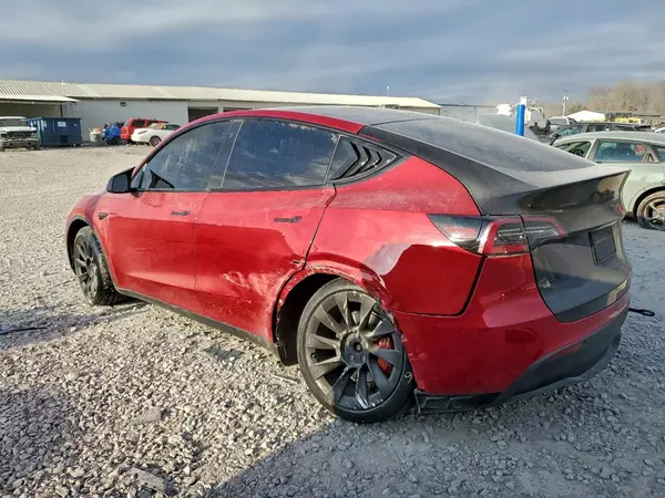 5YJYGDEE9LF012776 2020 TESLA MODEL Y - Image 2