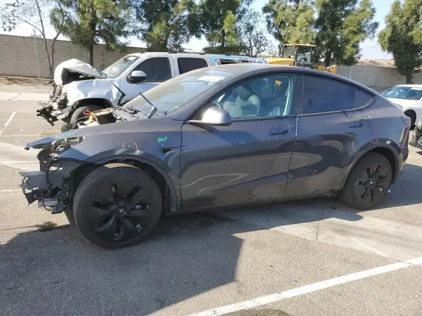 5YJYGDEE9LF013376 2020 TESLA MODEL Y - Image 1