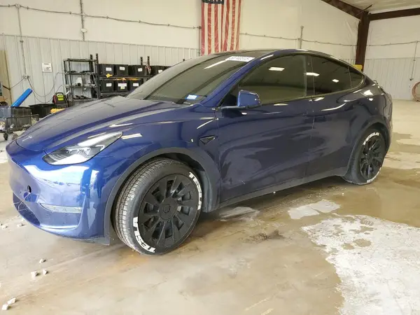 5YJYGDEE9LF014348 2020 TESLA MODEL Y - Image 1