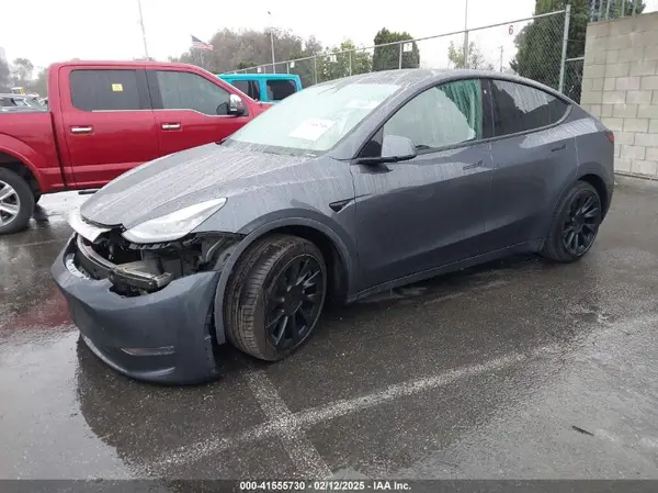 5YJYGDEE9LF022711 2020 TESLA MODEL Y - Image 2