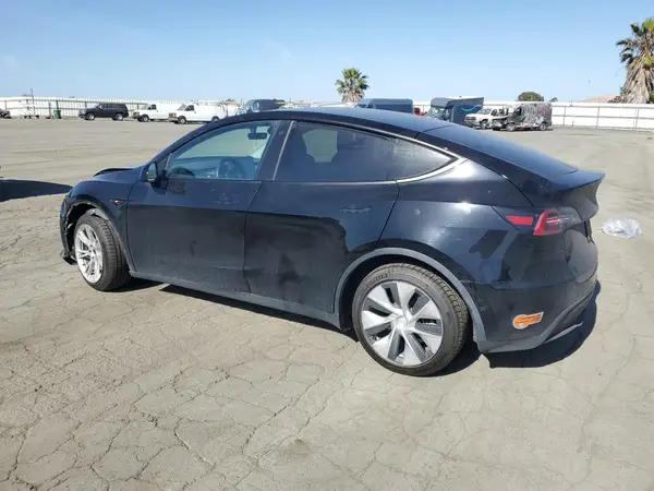 5YJYGDEE9LF031442 2020 TESLA MODEL Y - Image 2