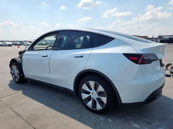 5YJYGDEE9LF032607 2020 TESLA MODEL Y - Image 2