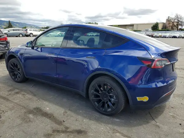 5YJYGDEE9LF034664 2020 TESLA MODEL Y - Image 2