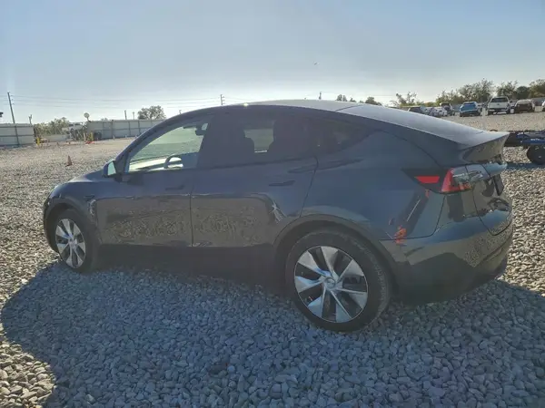 5YJYGDEE9LF043476 2020 TESLA MODEL Y - Image 2