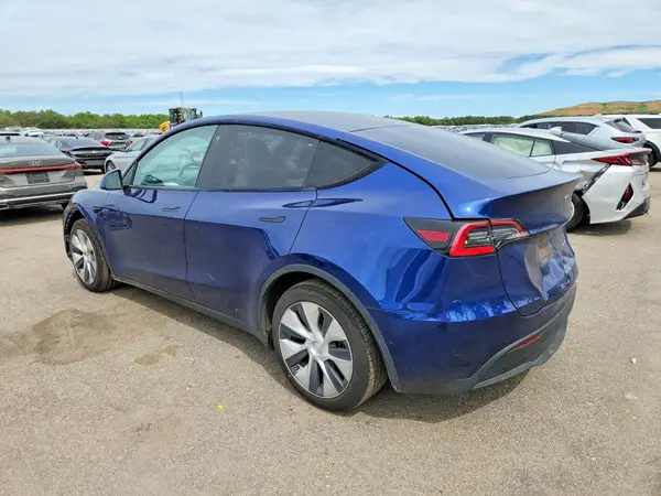 5YJYGDEE9LF044756 2020 TESLA MODEL Y - Image 2