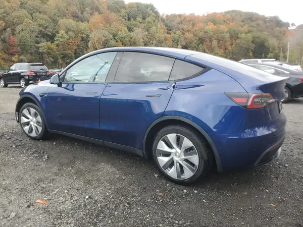 5YJYGDEE9LF046944 2020 TESLA MODEL Y - Image 2