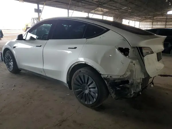 5YJYGDEE9LF054591 2020 TESLA MODEL Y - Image 2