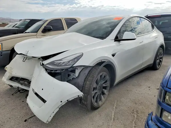 5YJYGDEE9LF055661 2020 TESLA MODEL Y - Image 1
