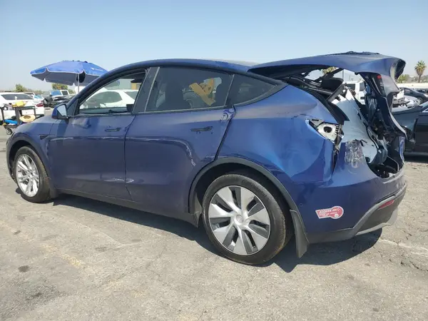 5YJYGDEE9MF060943 2021 TESLA MODEL Y - Image 2