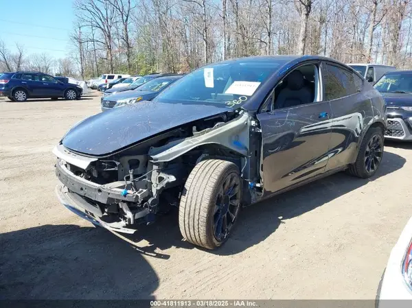 5YJYGDEE9MF062580 2021 TESLA MODEL Y - Image 2