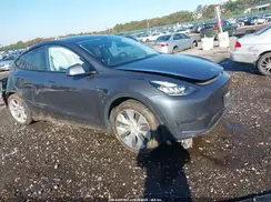 5YJYGDEE9MF074793 2021 TESLA MODEL Y