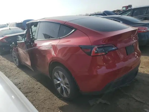 5YJYGDEE9MF075698 2021 TESLA MODEL Y - Image 2