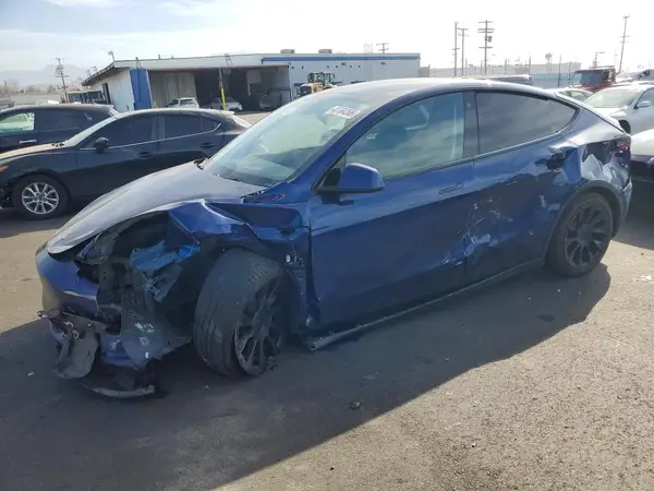 5YJYGDEE9MF078729 2021 TESLA MODEL Y - Image 1