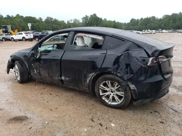5YJYGDEE9MF085227 2021 TESLA MODEL Y - Image 2