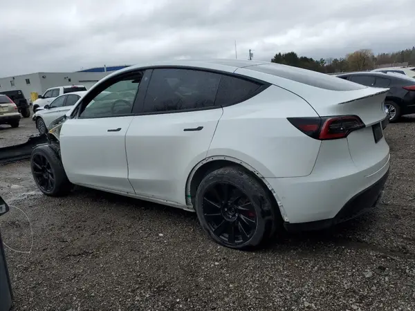 5YJYGDEE9MF086572 2021 TESLA MODEL Y - Image 2