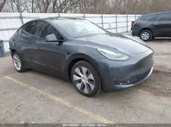 5YJYGDEE9MF086636 2021 TESLA MODEL Y
