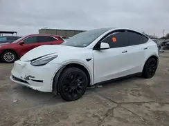 5YJYGDEE9MF088273 2021 TESLA MODEL Y
